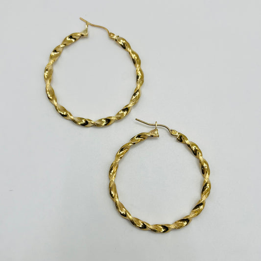 10K Gold 3.3mm Twist Hoop Earrings (1.5" diameter)