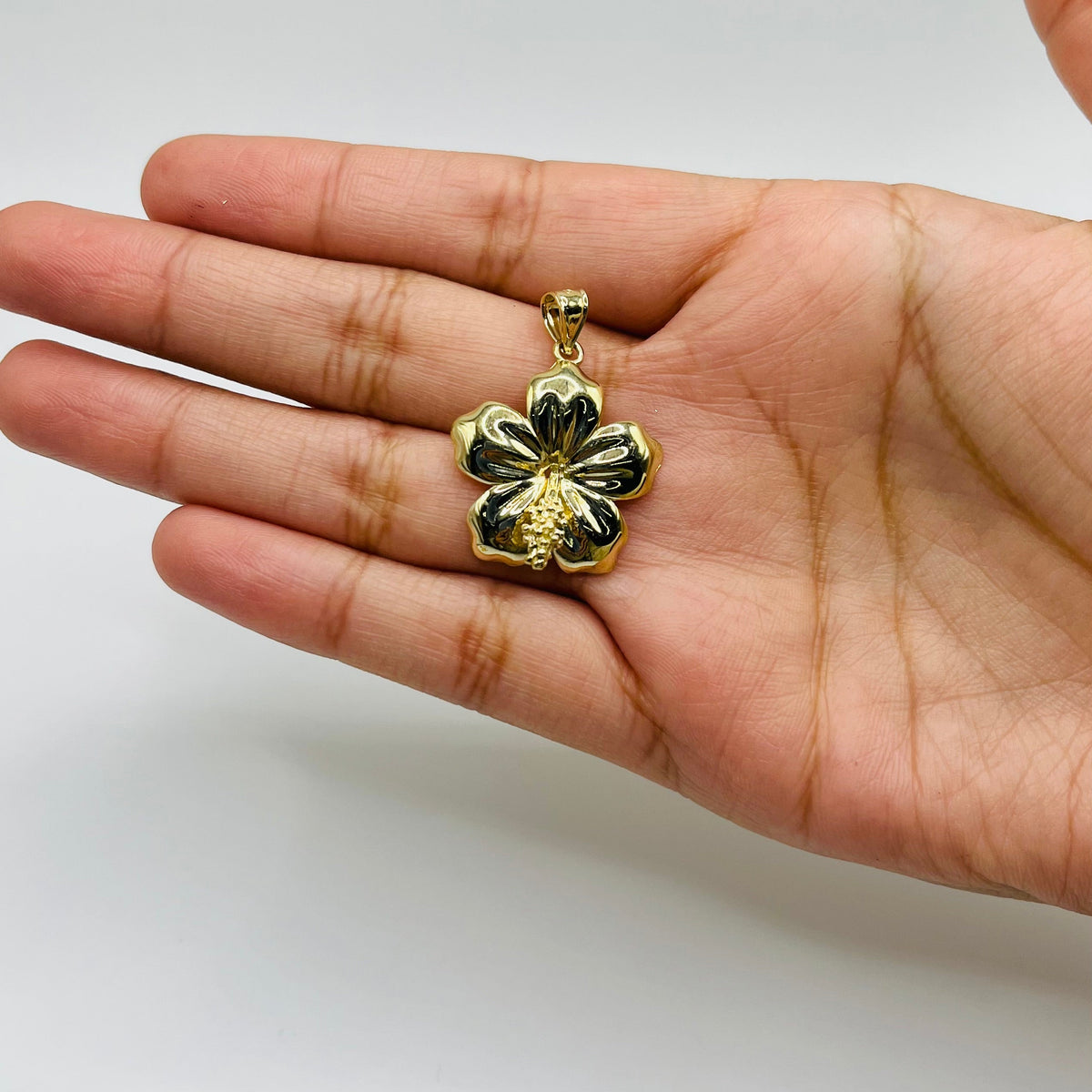 10K Gold Hibiscus Pendant | Face Size: 23mm