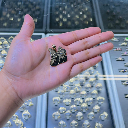 10K Gold Bumblebee Pendant | Face Size: 26mm