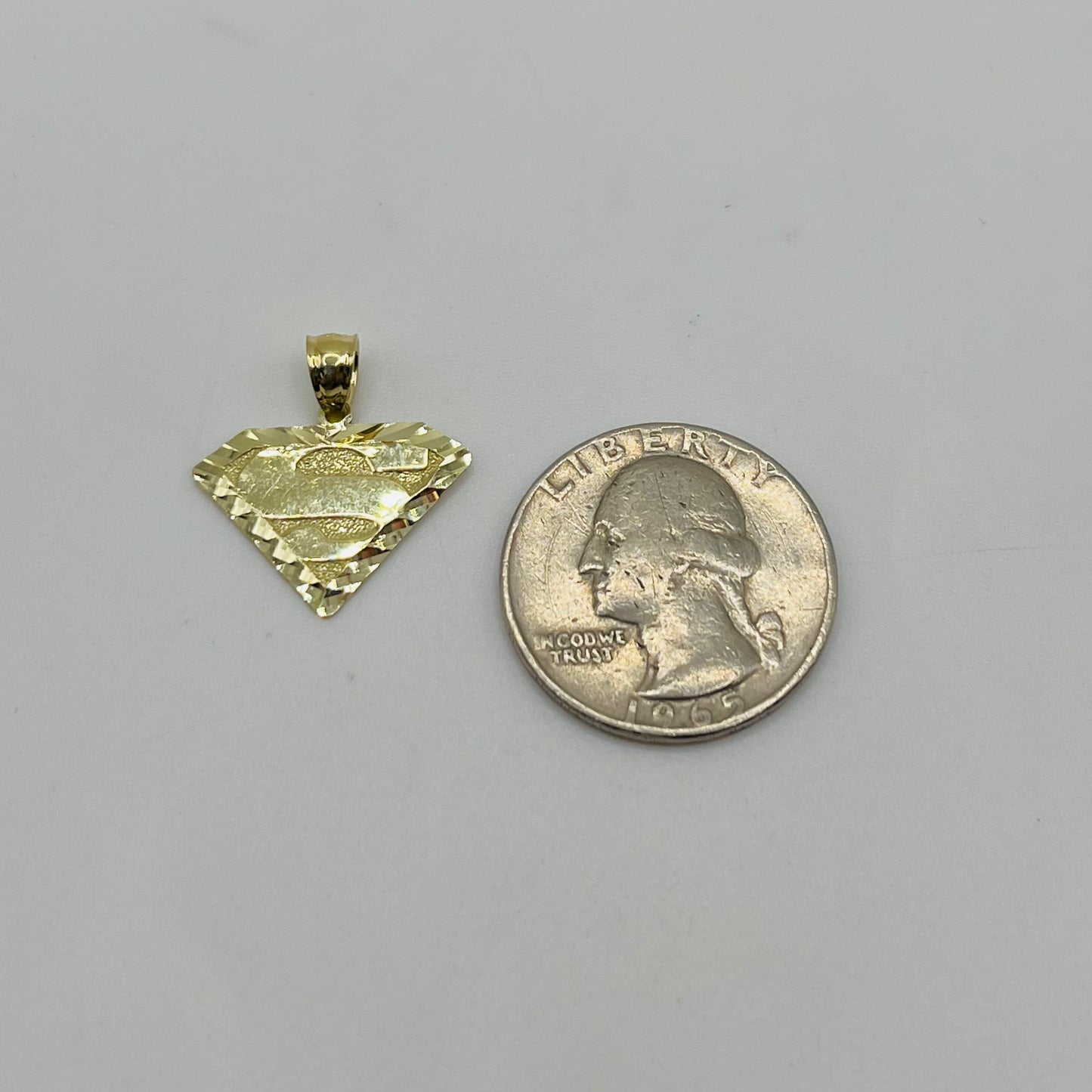 10K Gold S On My Chest Charm