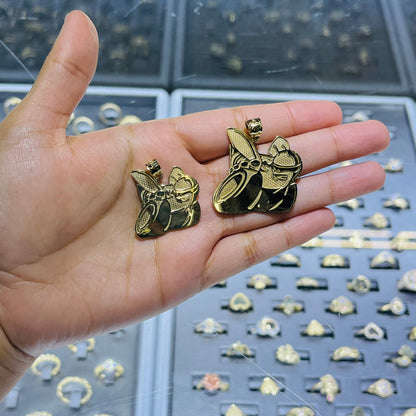 10K Gold Bumblebee Pendant | Face Size: 30mm