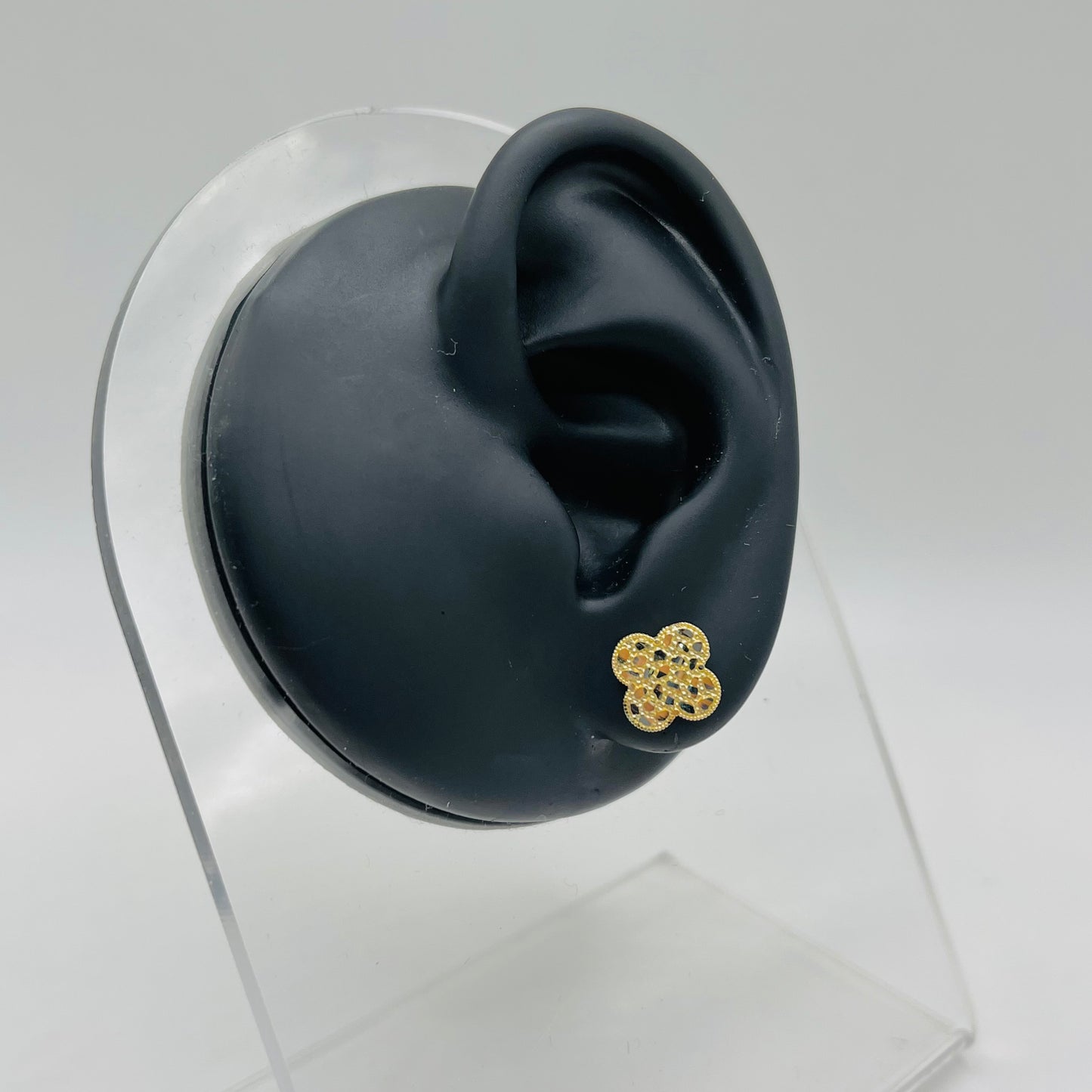 10k Gold Flat Clover Nugget Earrings