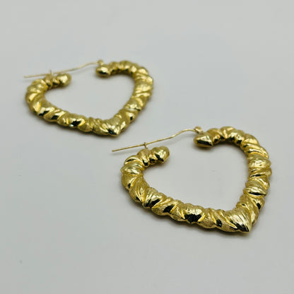 10k Gold Heart Pattern Heart Hoop (2")