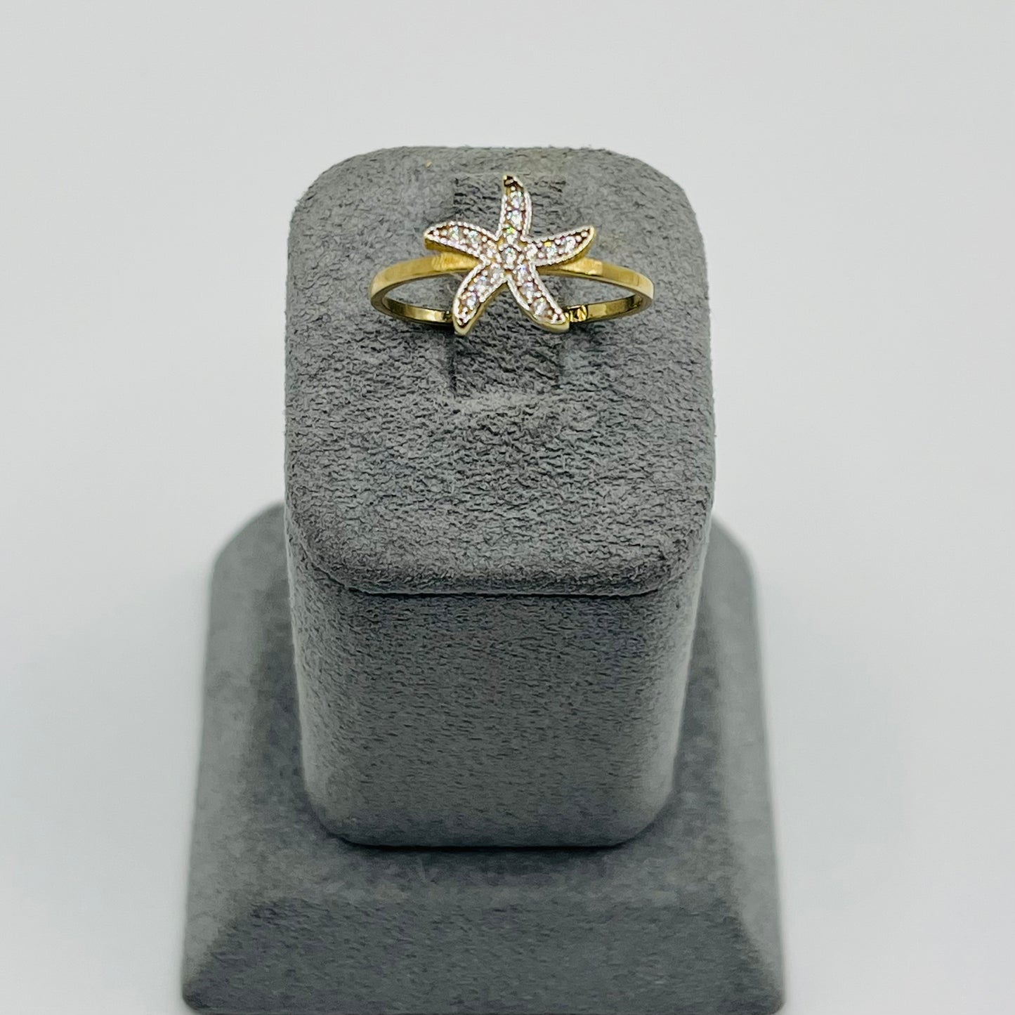 10K Gold CZ Starfish Ring