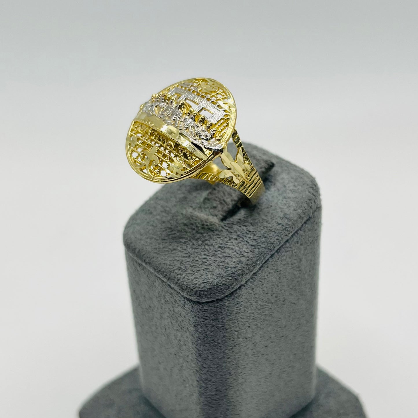 10k Gold Heaven’s Table Creations Ring