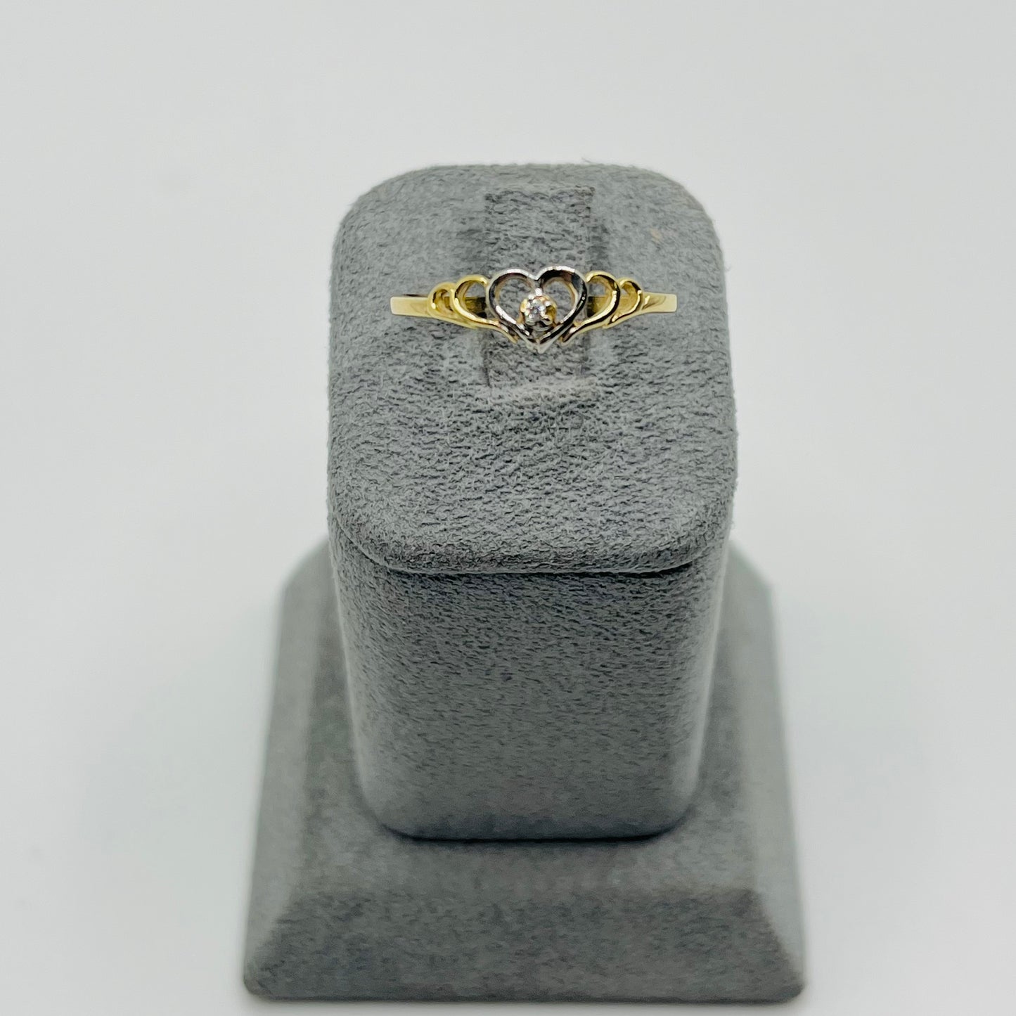 10k Gold Passion Love CZ Ring