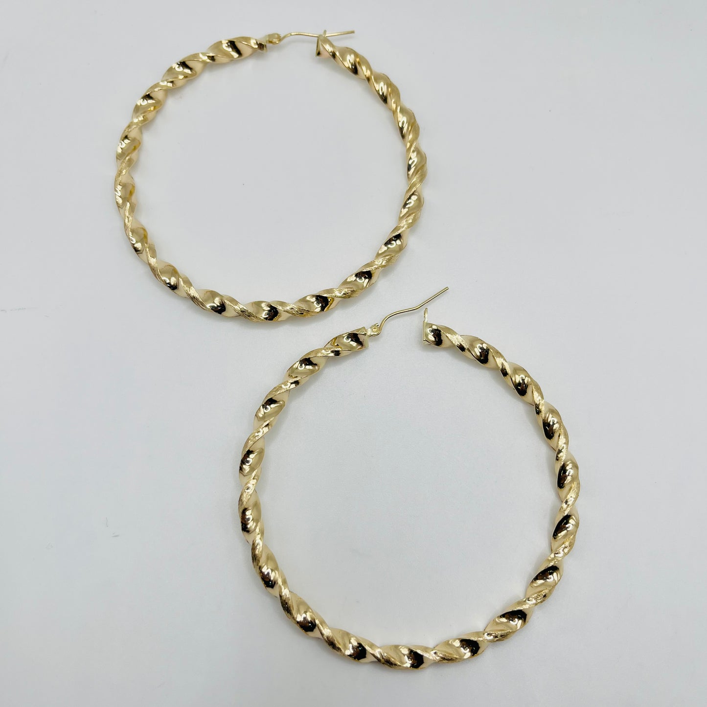10K Gold 4.3mm Twist Hoop Earrings (2.5" diameter)