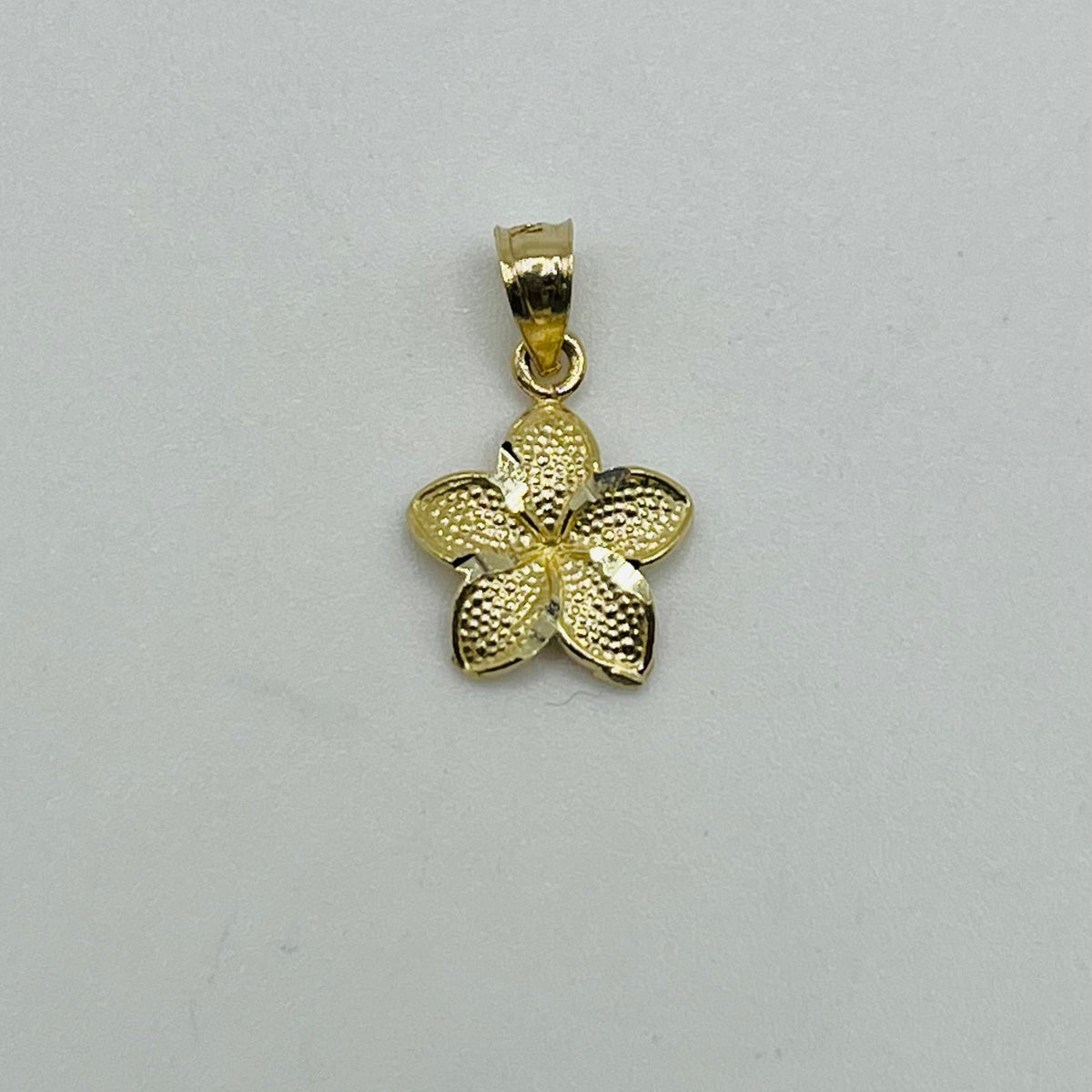 10K Gold Diamond-Cut Hibiscus Charm | Face Size: 13mm