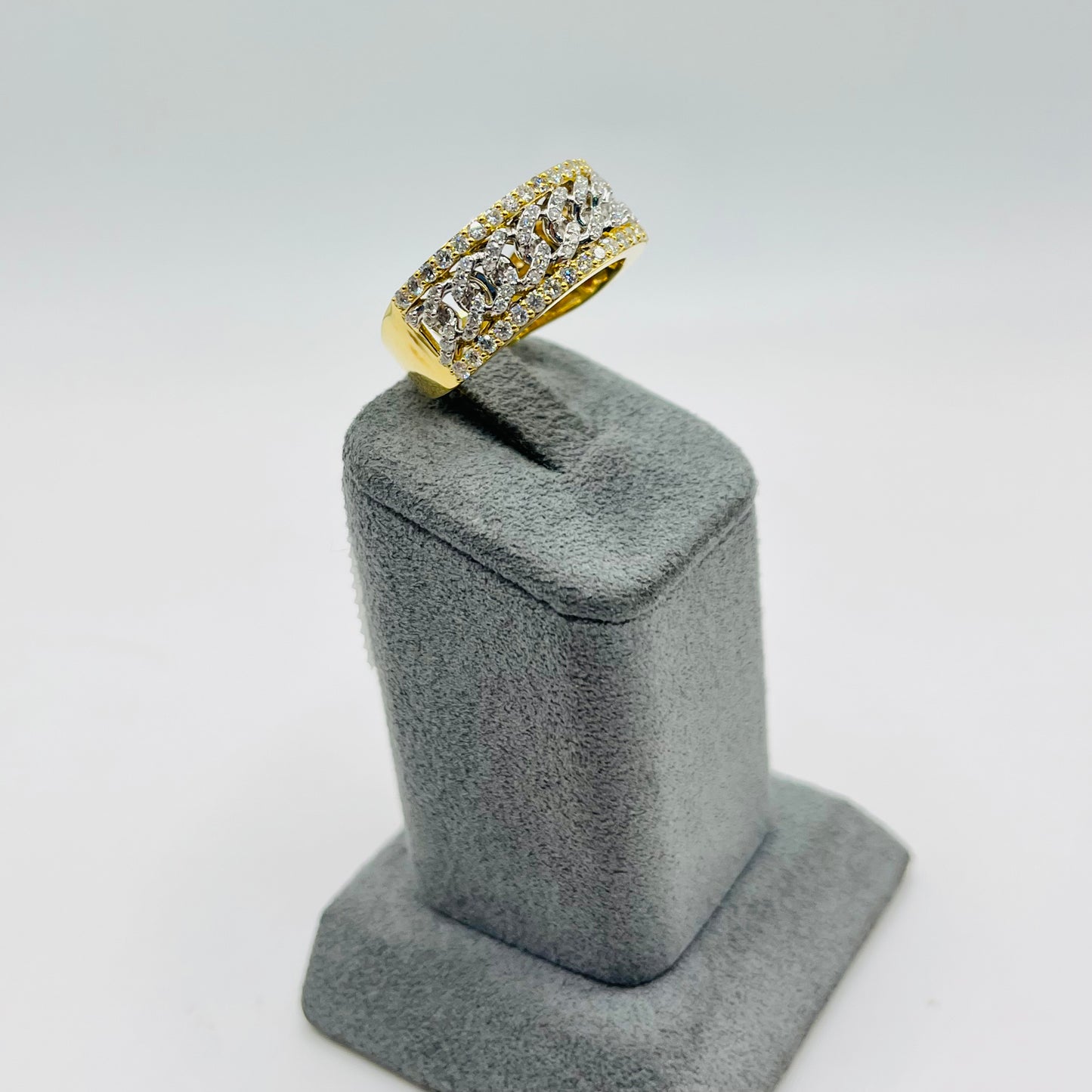 10k Gold Diamond Crest Ring