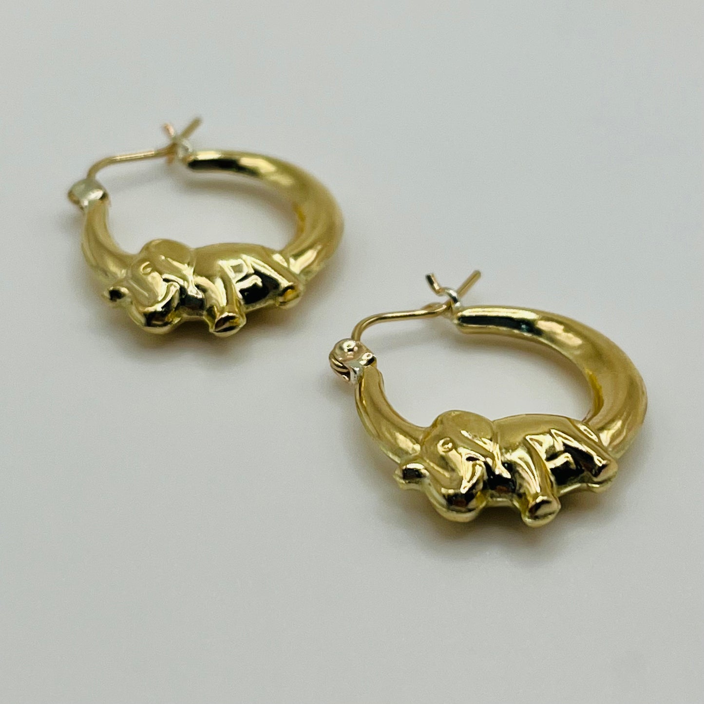 10k Gold Elephant High Polish Hoops (Small)