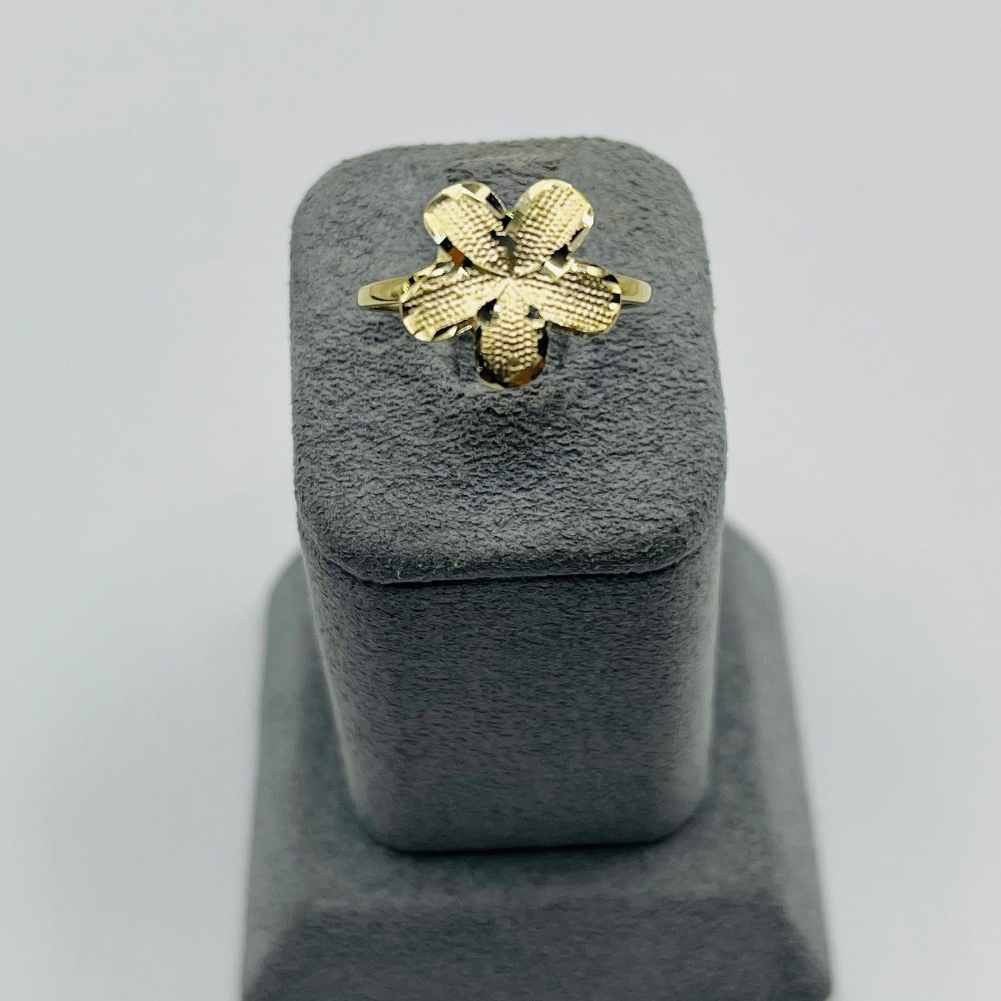 10k Gold Tropical Flower Ring