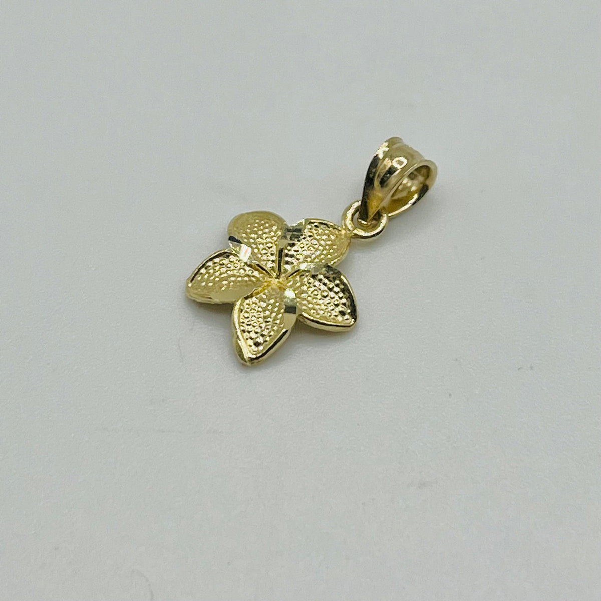 10K Gold Diamond-Cut Hibiscus Charm | Face Size: 13mm