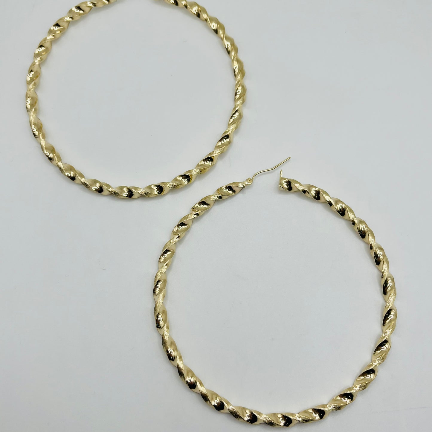 10K Gold 4.3mm Twist Hoop Earrings (3.25" diameter)
