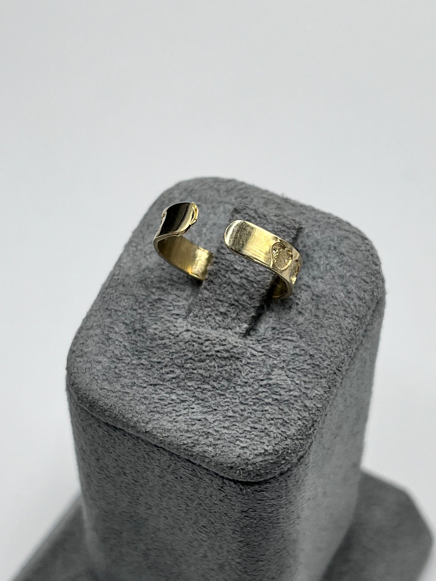 10K Gold Hearts Toe Ring