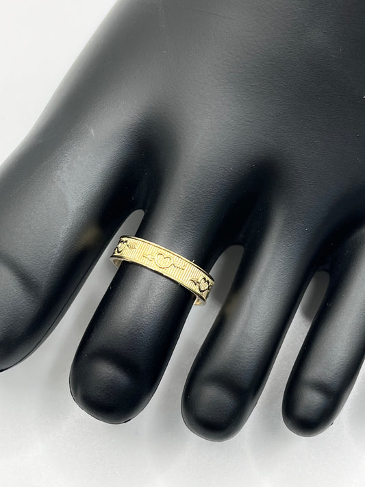 10K Gold Heart with Arrow Toe Ring