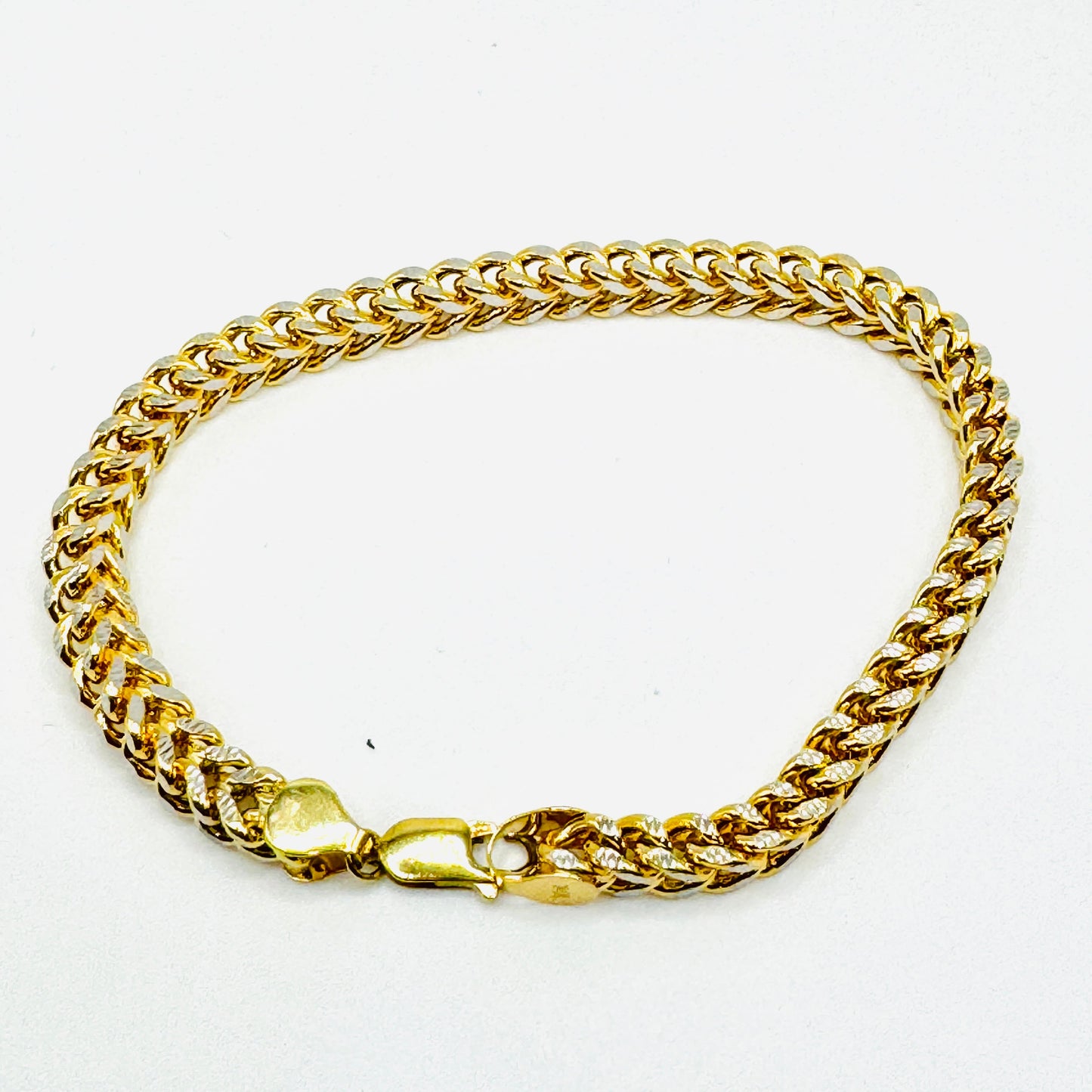 10K Gold Diamond Cut Franco Bracelet | Width: 6mm