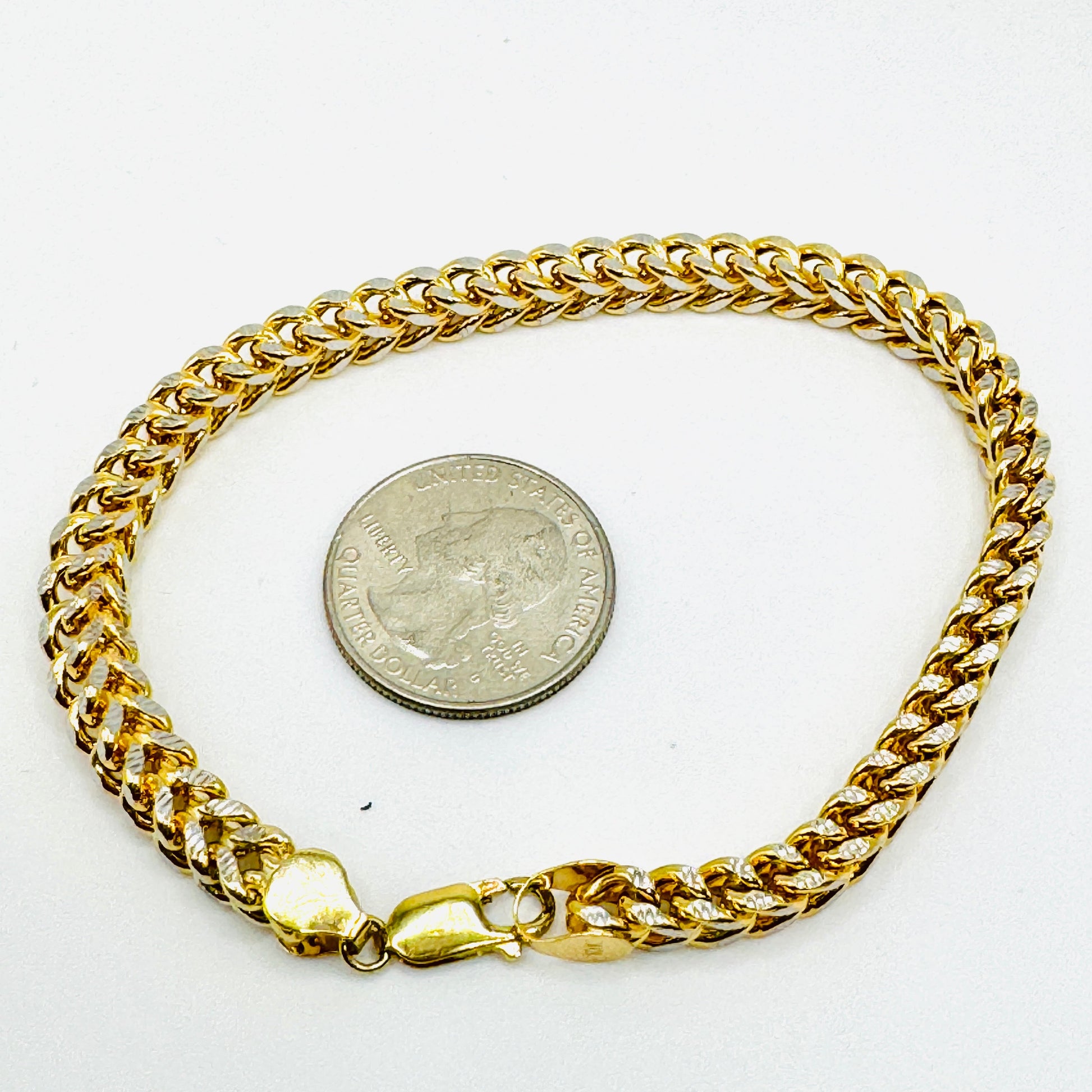 10K Gold Diamond Cut Franco Bracelet | Width: 6mm