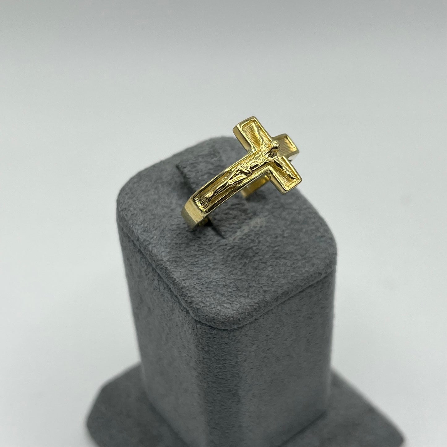10k Gold Sideways Crucifix Ring