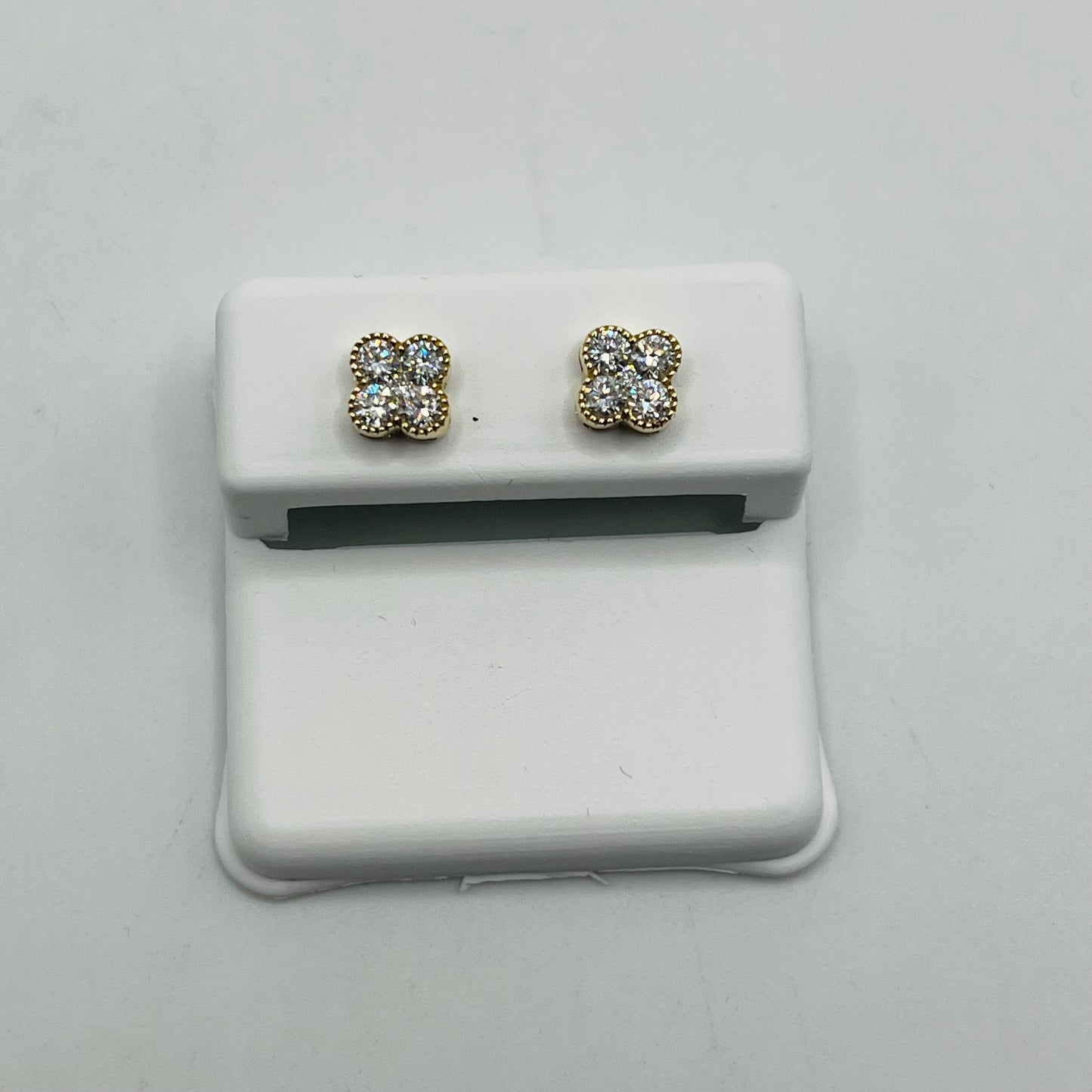 14k Gold LAB Diamond Small Clover Earrings (Screwbacks)