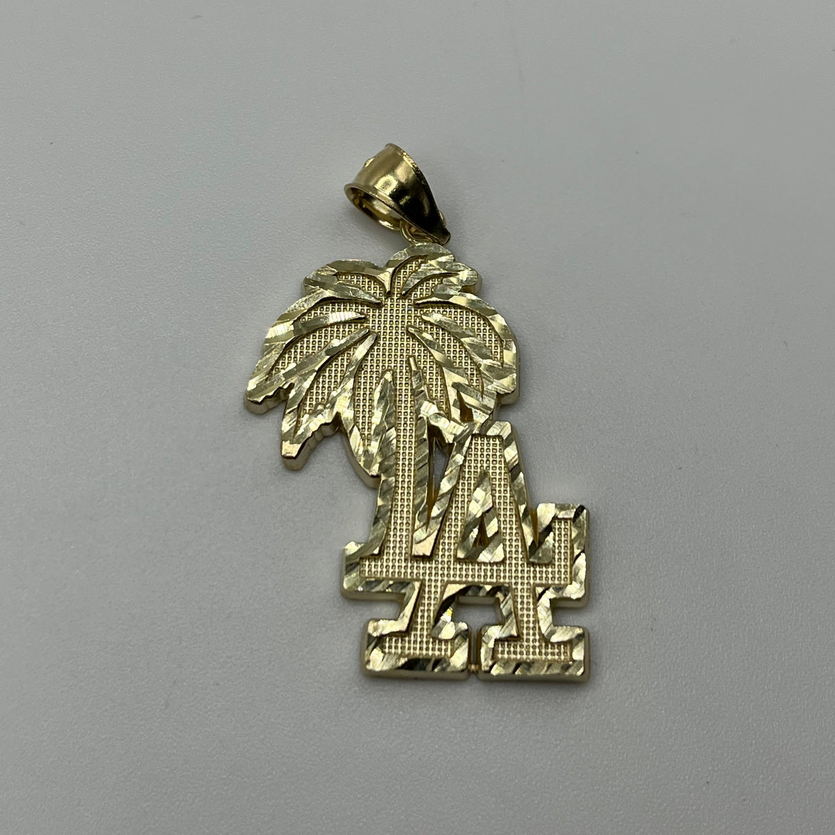 10K Gold Palm Tree Pendant | Face Size: 34mm