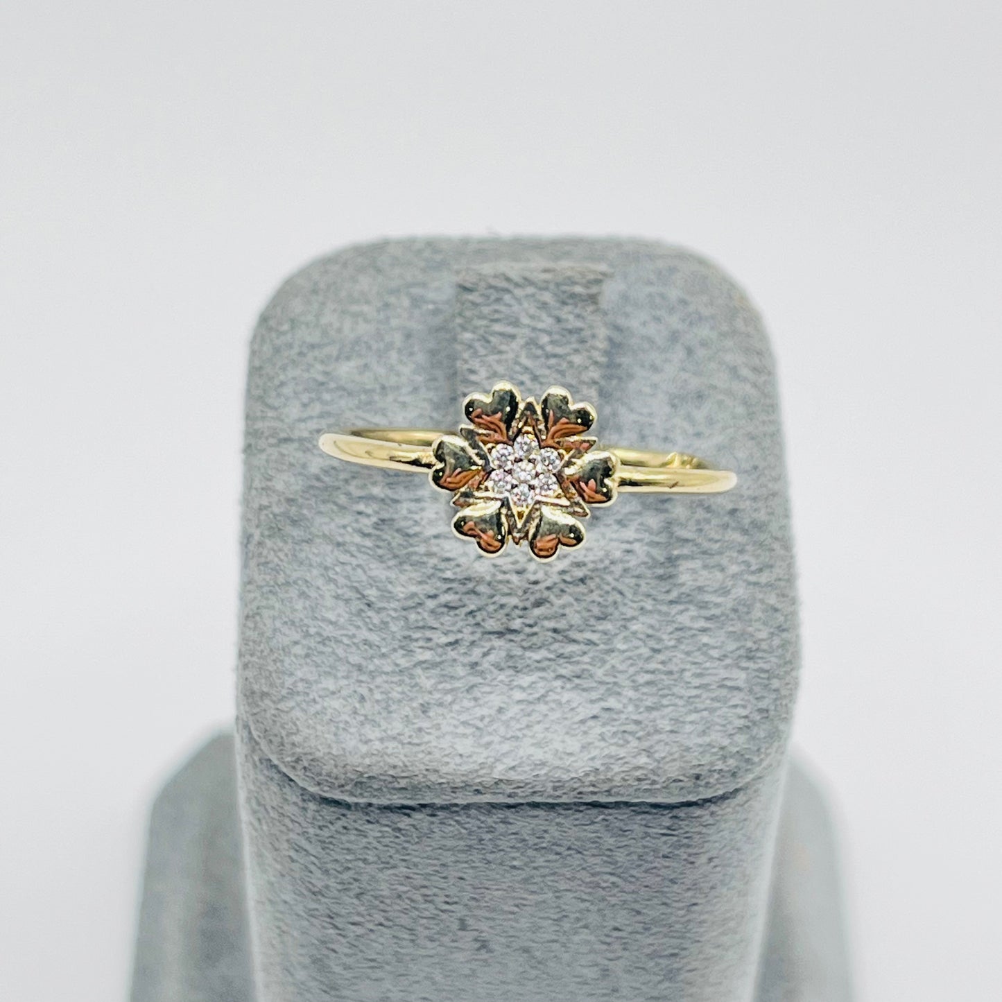 10K Gold Heart Flower Ring