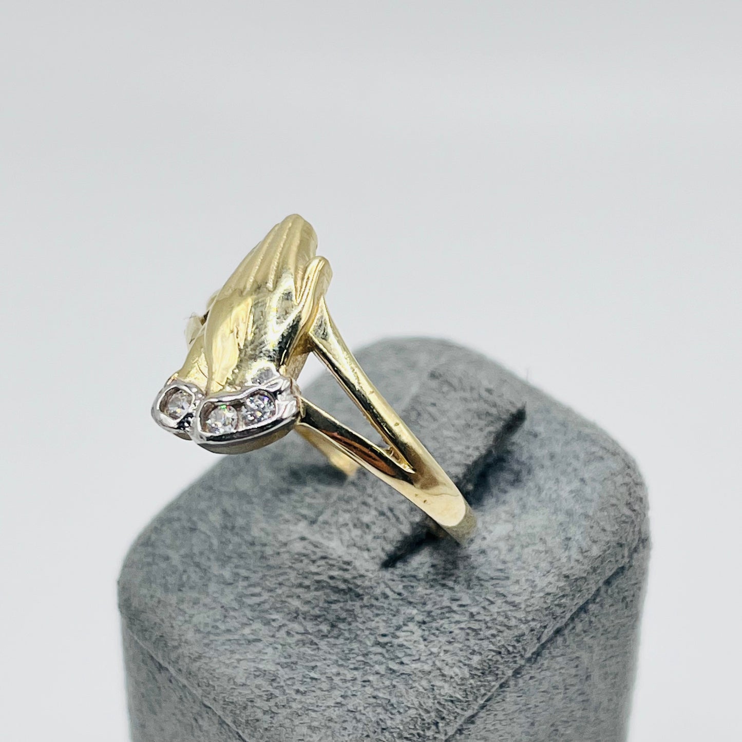 10K Gold Praying Hands ring with CZ