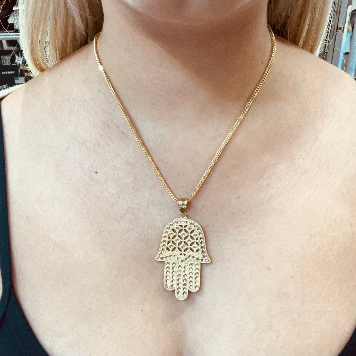 10K Gold Hamsa Charm (L)