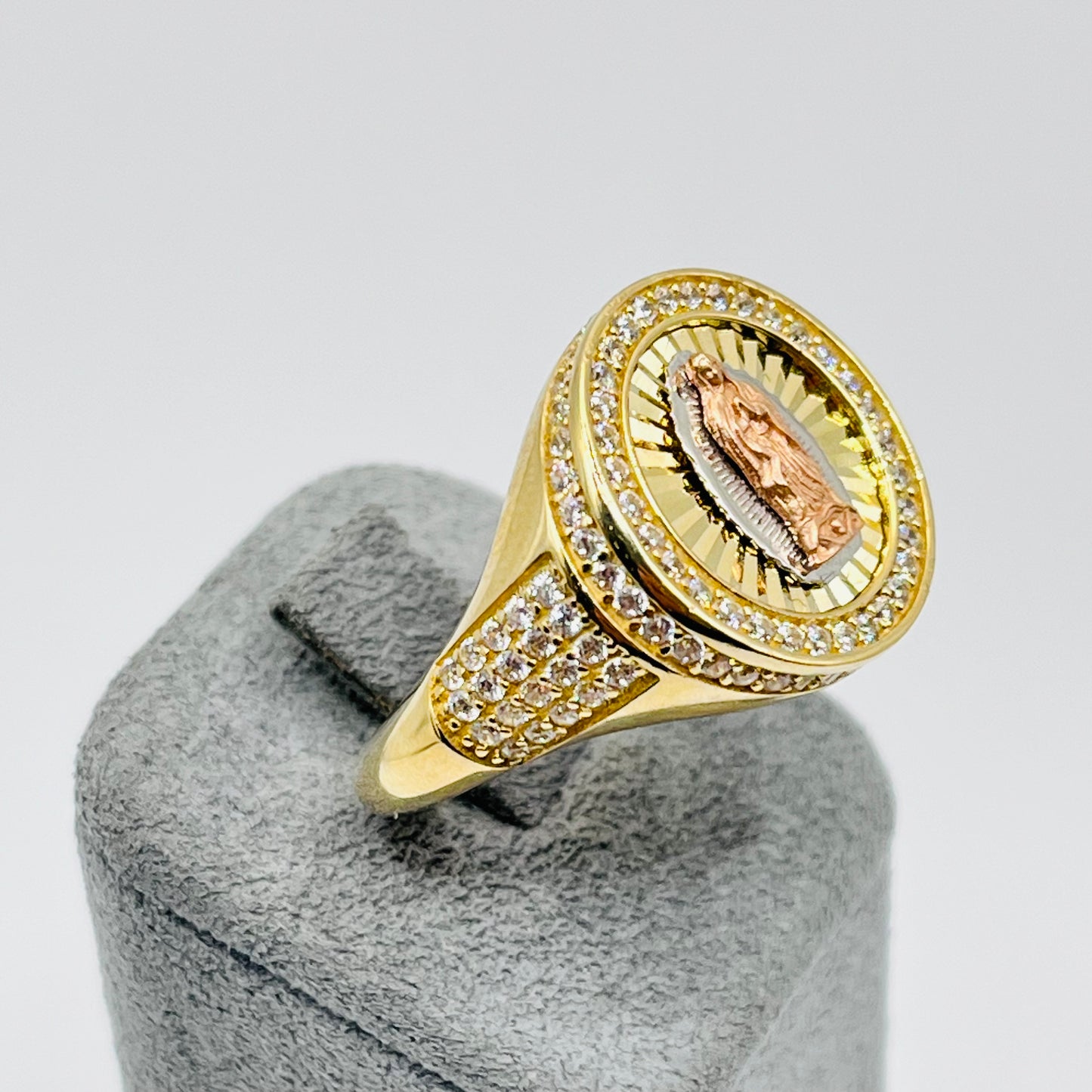 10K Gold Tri-Color Mens Virgin Mary Ring