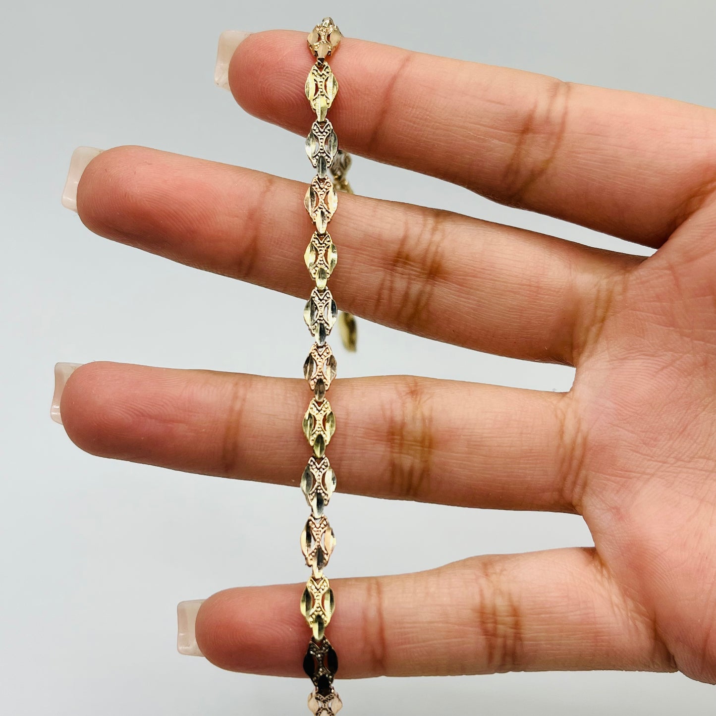14K Gold 4mm Tri-Color Diamond Cut Bracelet