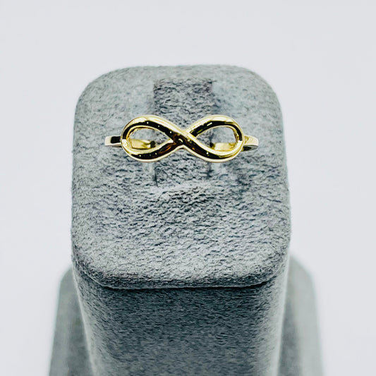 10K Gold Infinity Ring