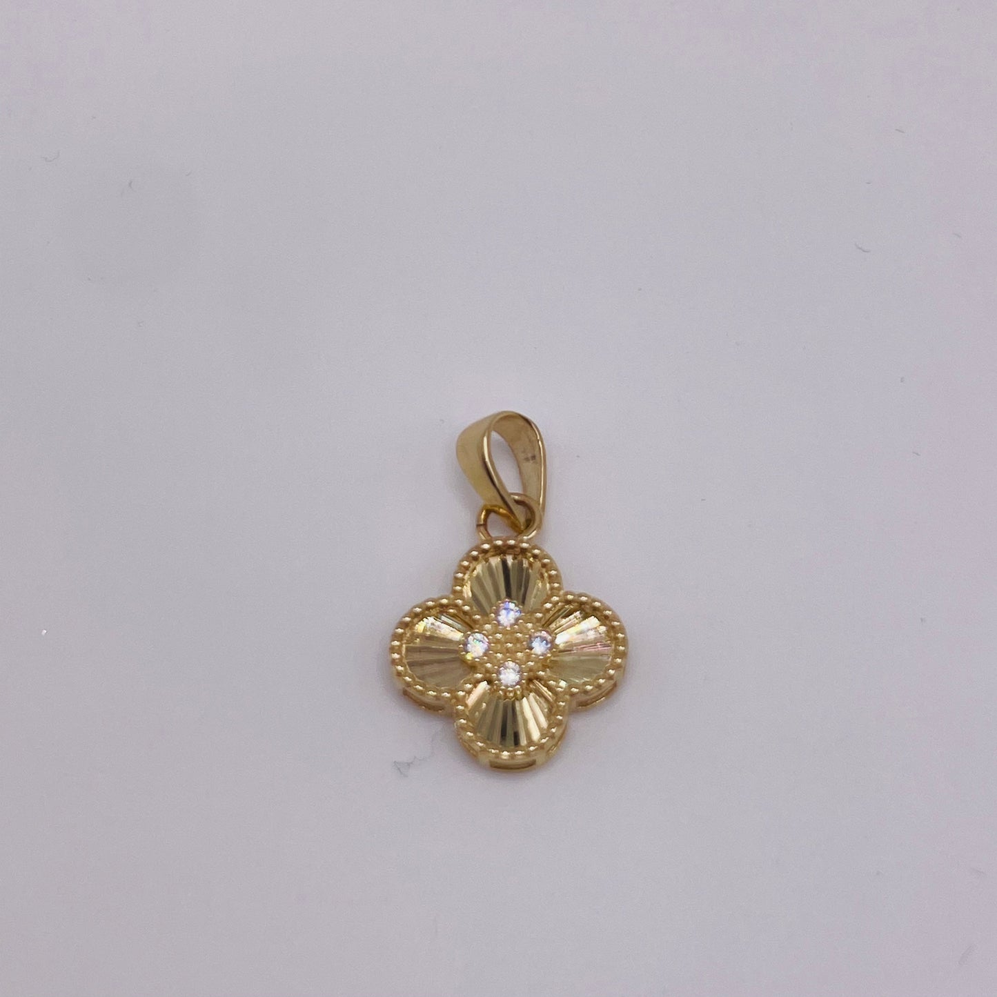 10K Gold Fancy Clover Charm