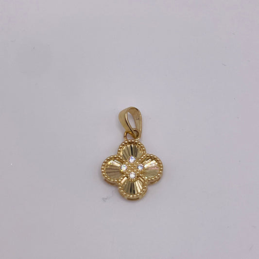 10K Gold Fancy Clover Charm