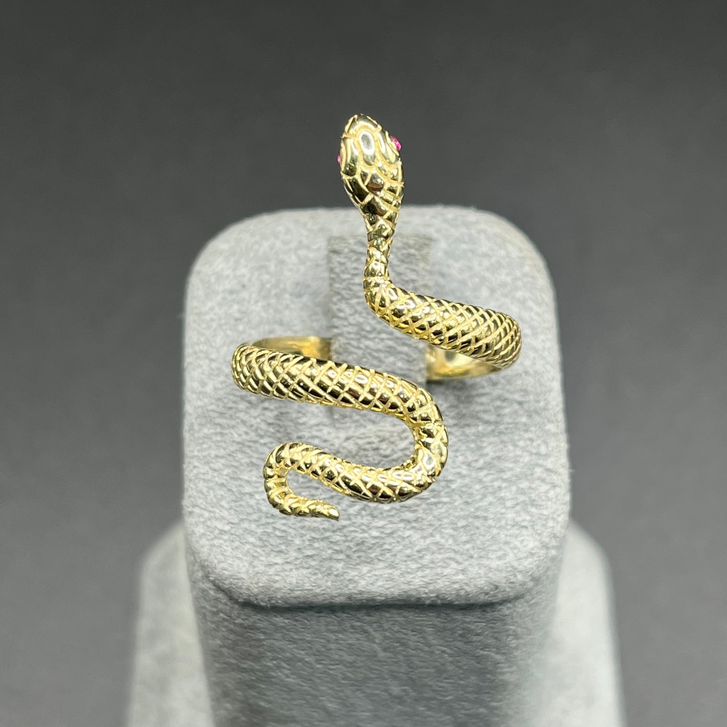 10K Gold Red Eye Snake Ring