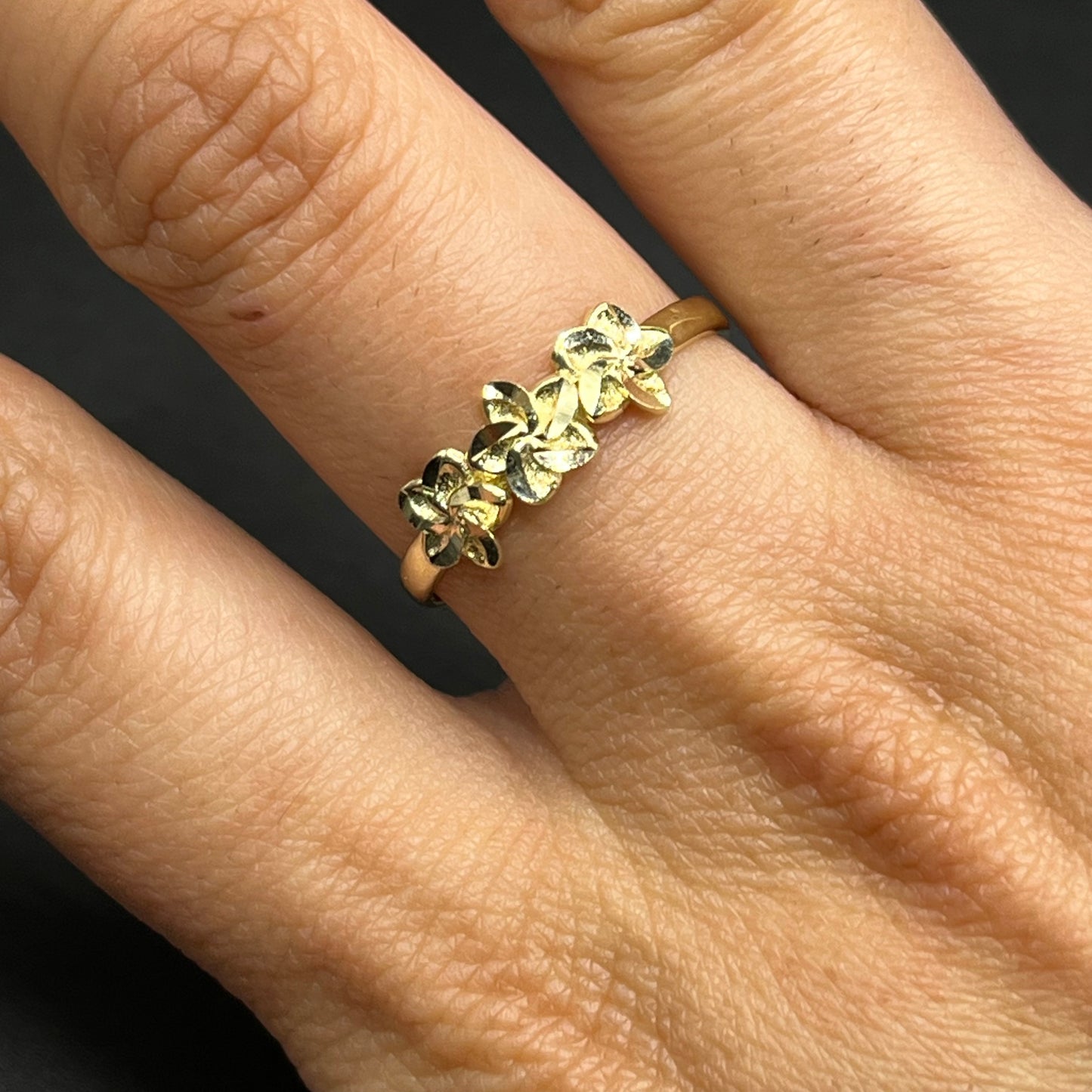 10K Gold 3 Flower Ring