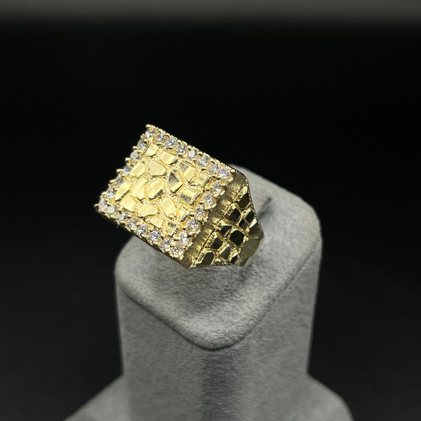 10K Gold Men's Stunner Nugget Ring