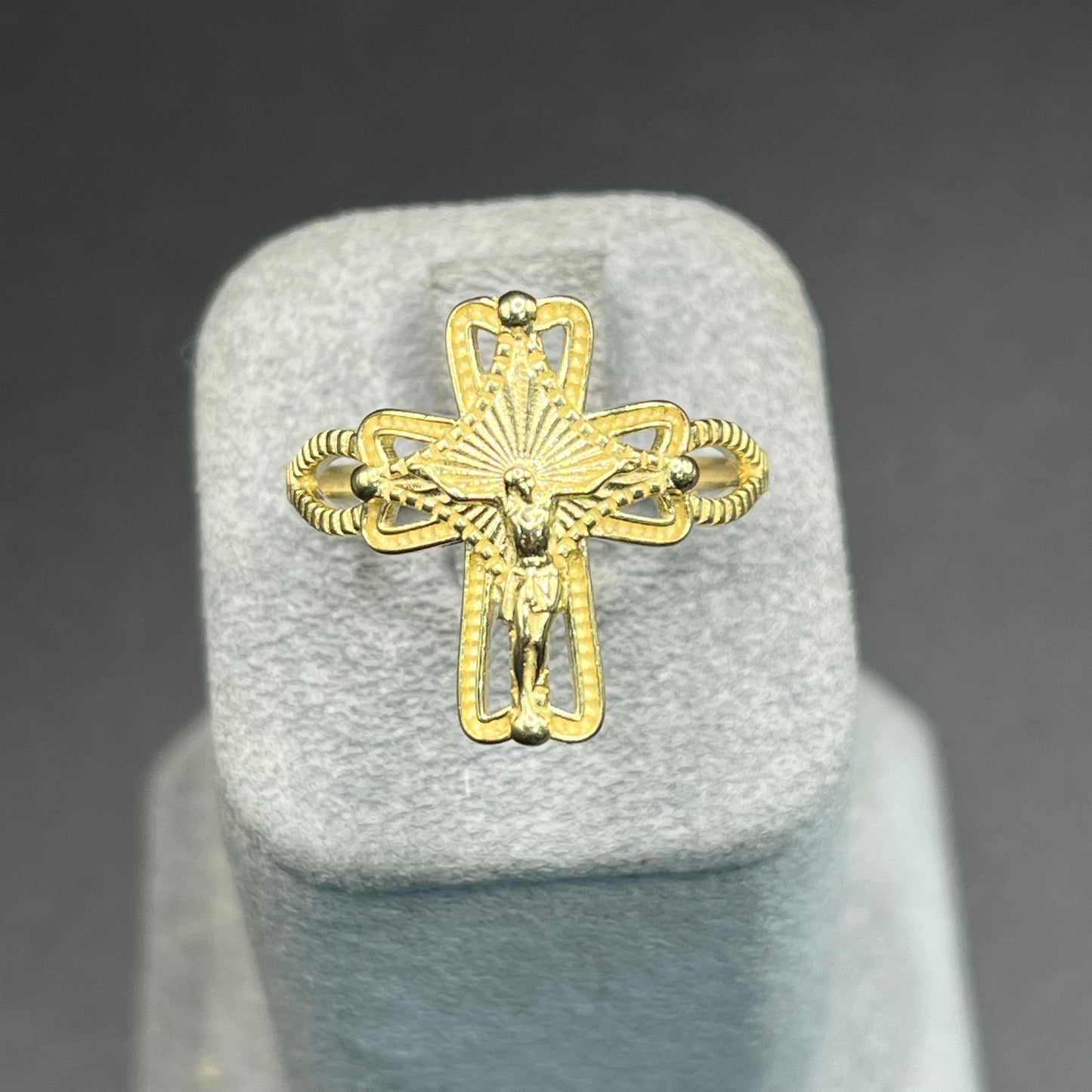 10K Gold Fancy Crucifix Ring