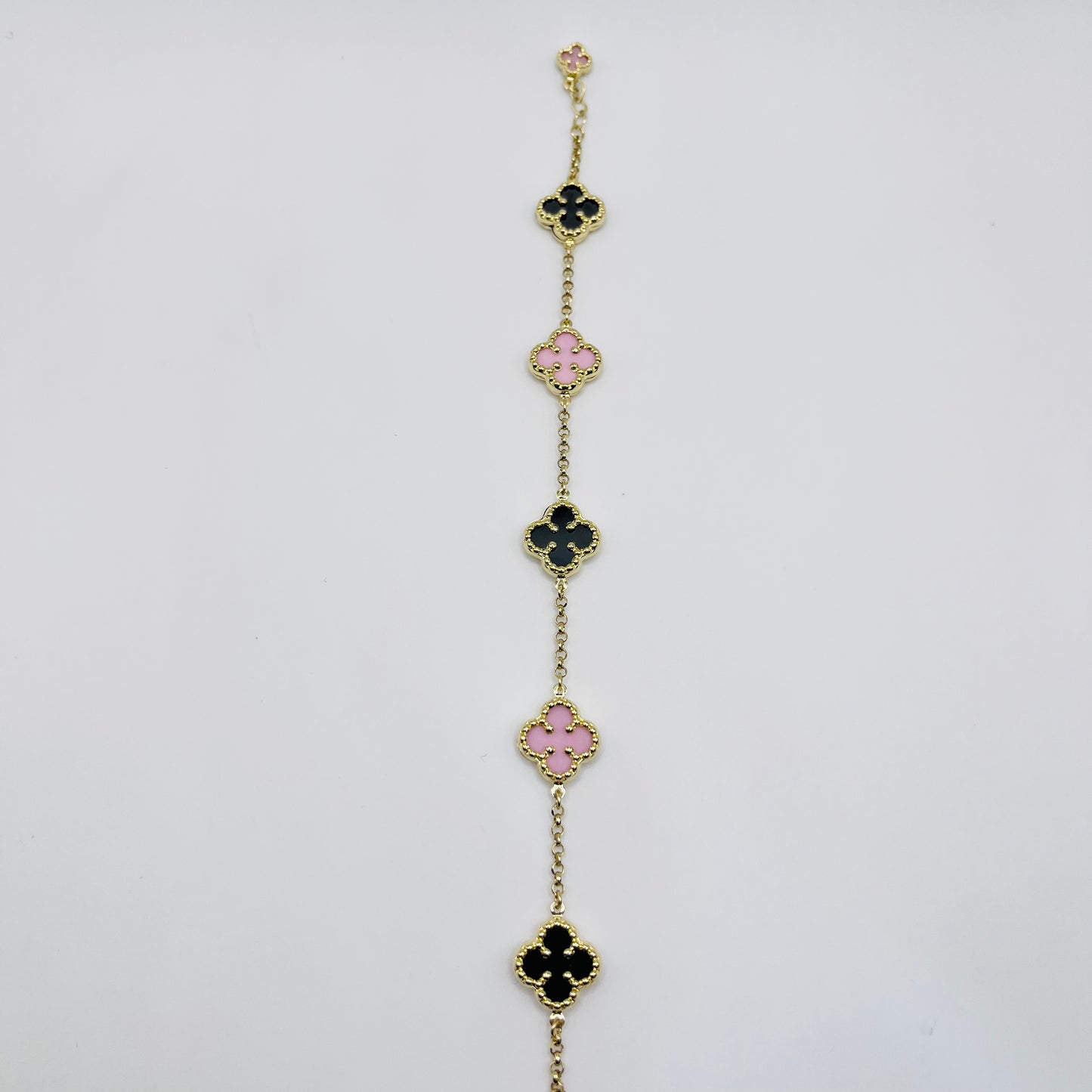 10K Gold Bracelet with  Pink and black Clovers (7")