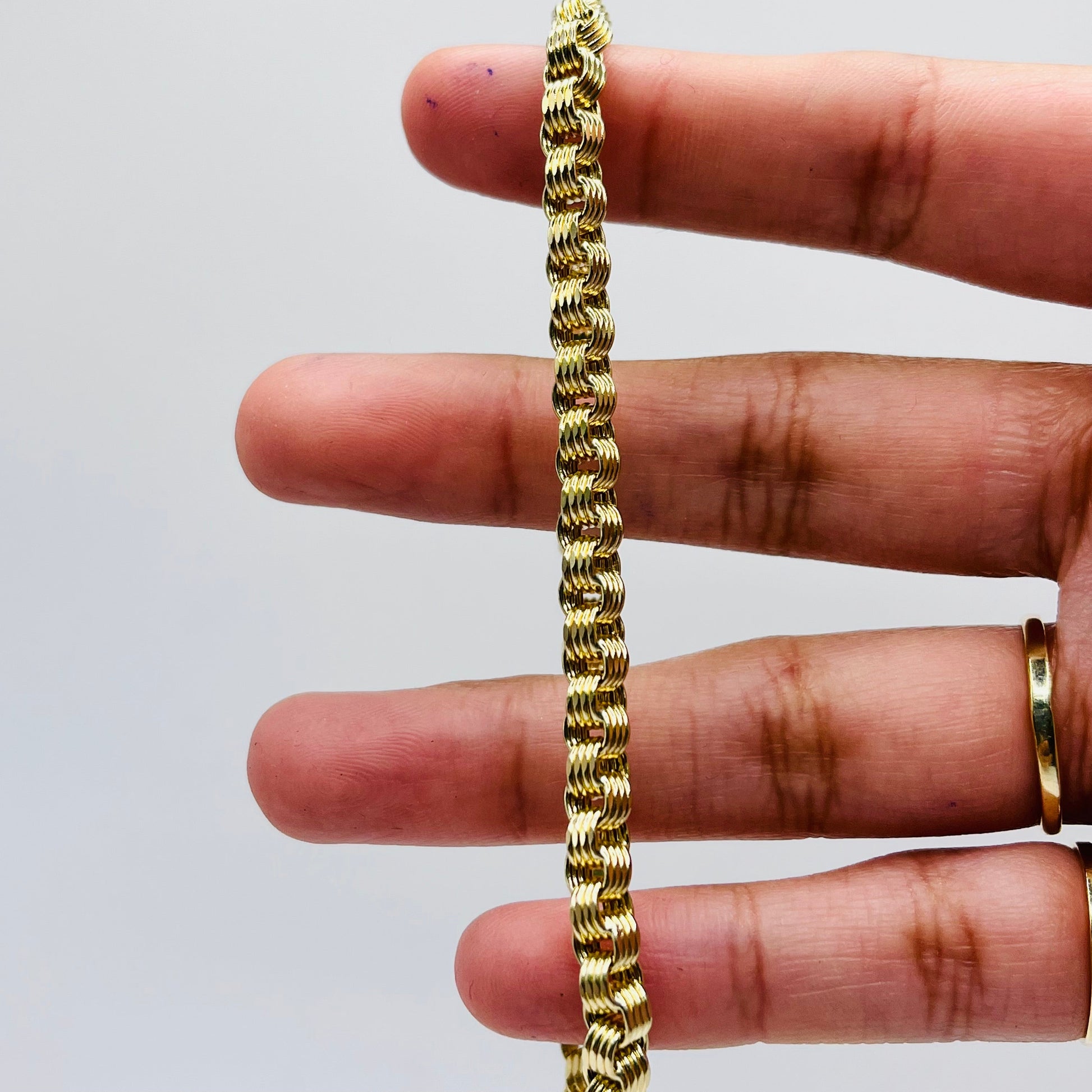 10K Gold Alexander Bracelet | Width: 6mm