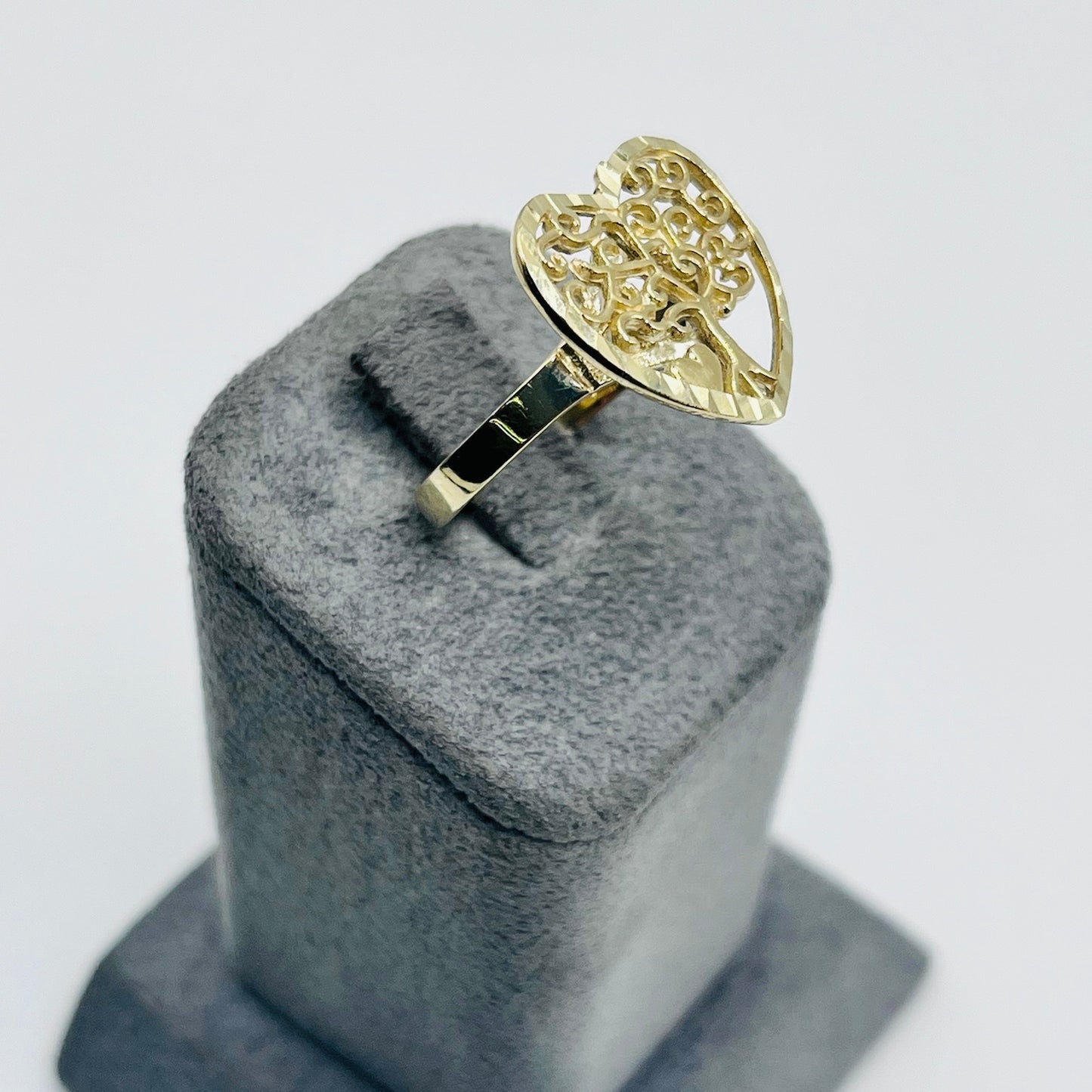 10K Gold Tree of Life Heart Ring