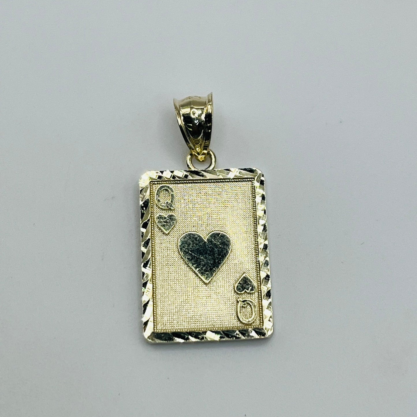 10K Gold Queen of Hearts Charm