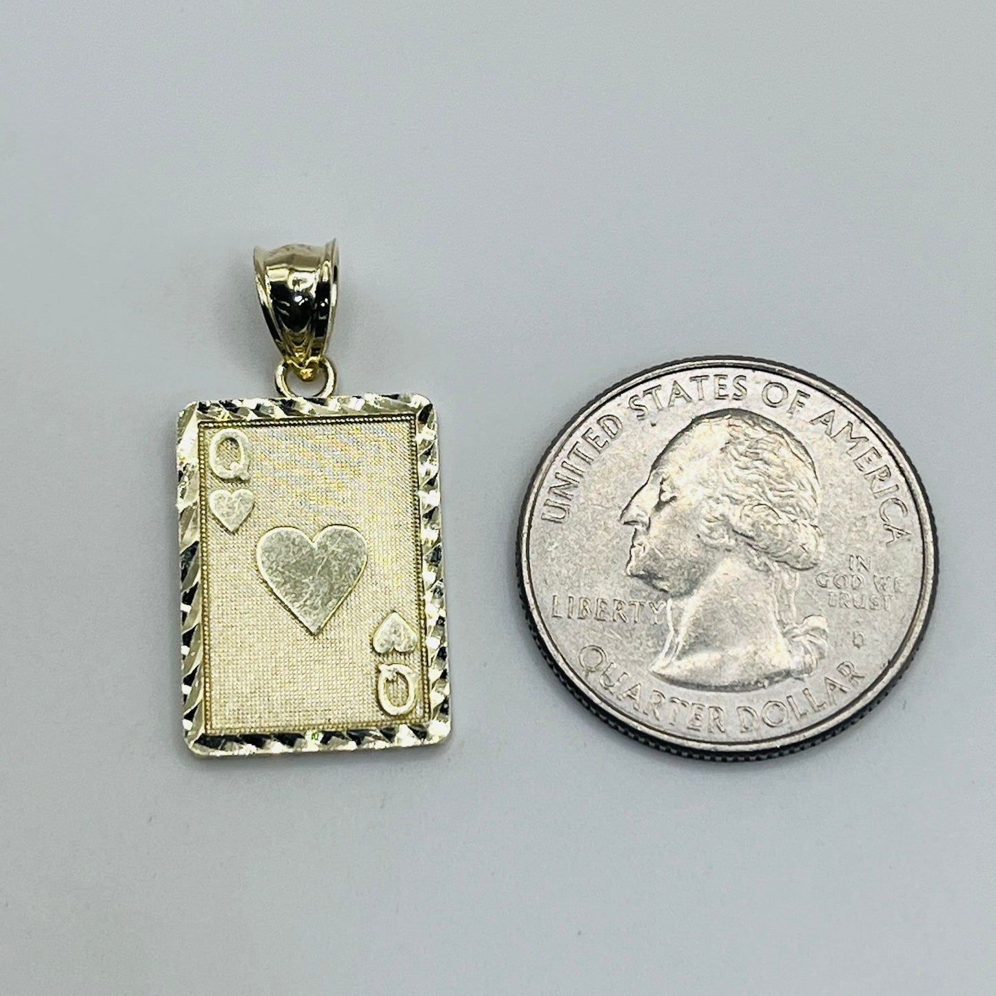 10K Gold Queen of Hearts Charm