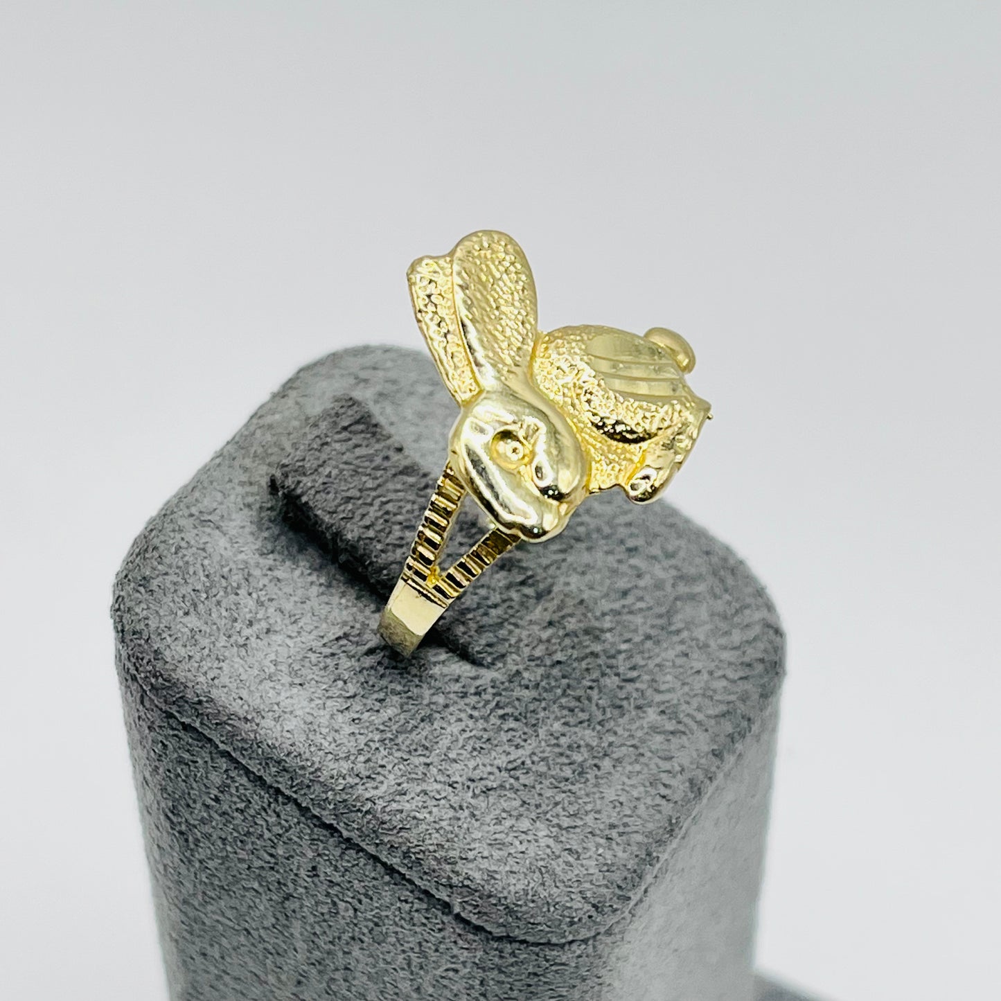 10K Gold Rabbit Ring