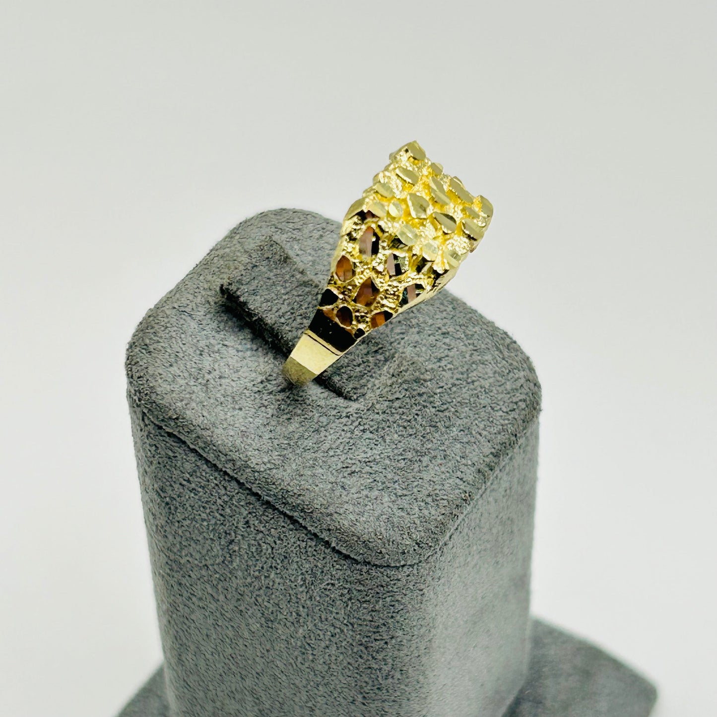 10K Gold Classic Nugget Ring | Face Size: 10mm