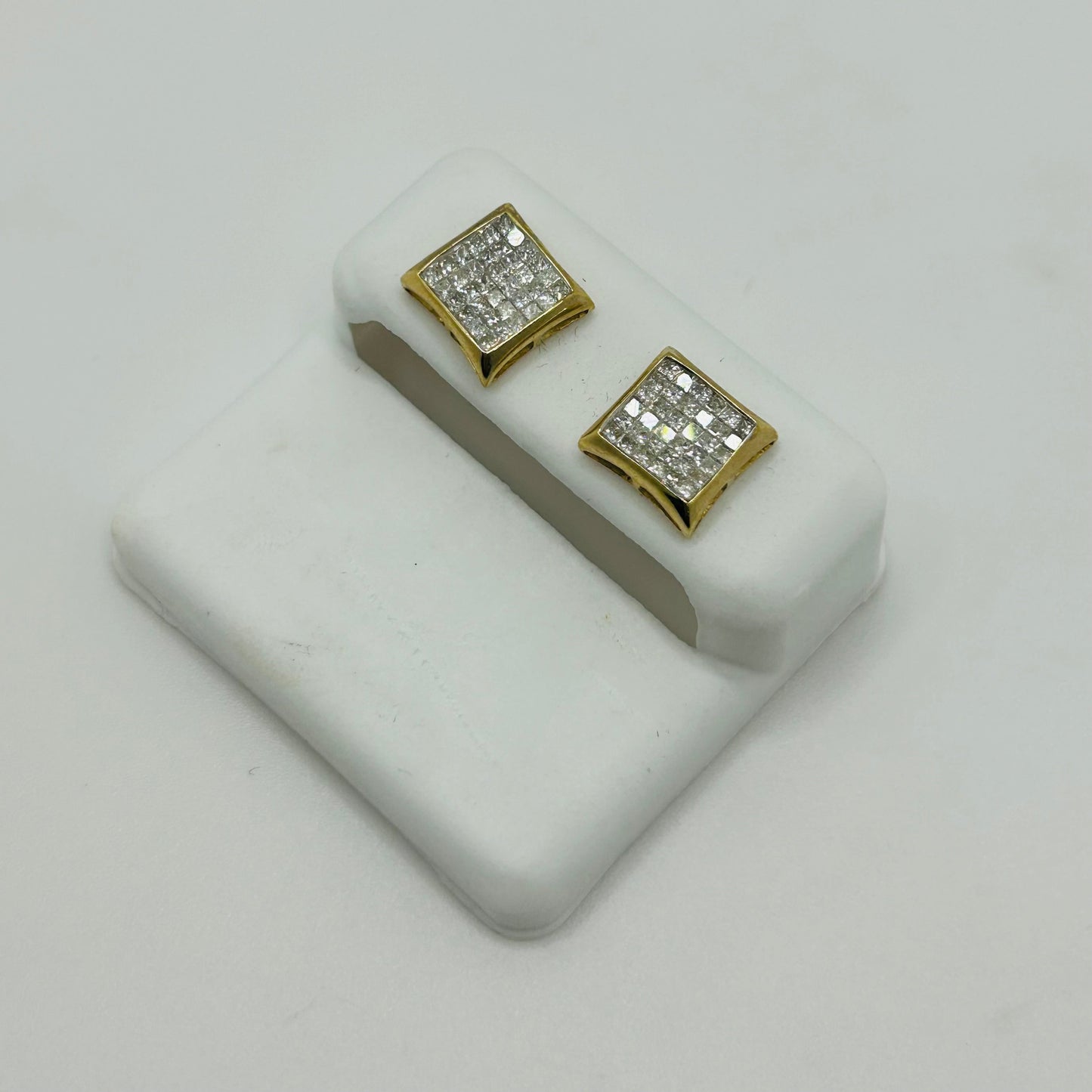 10K Gold Diamond Kite Earrings | Face Size: 9mm