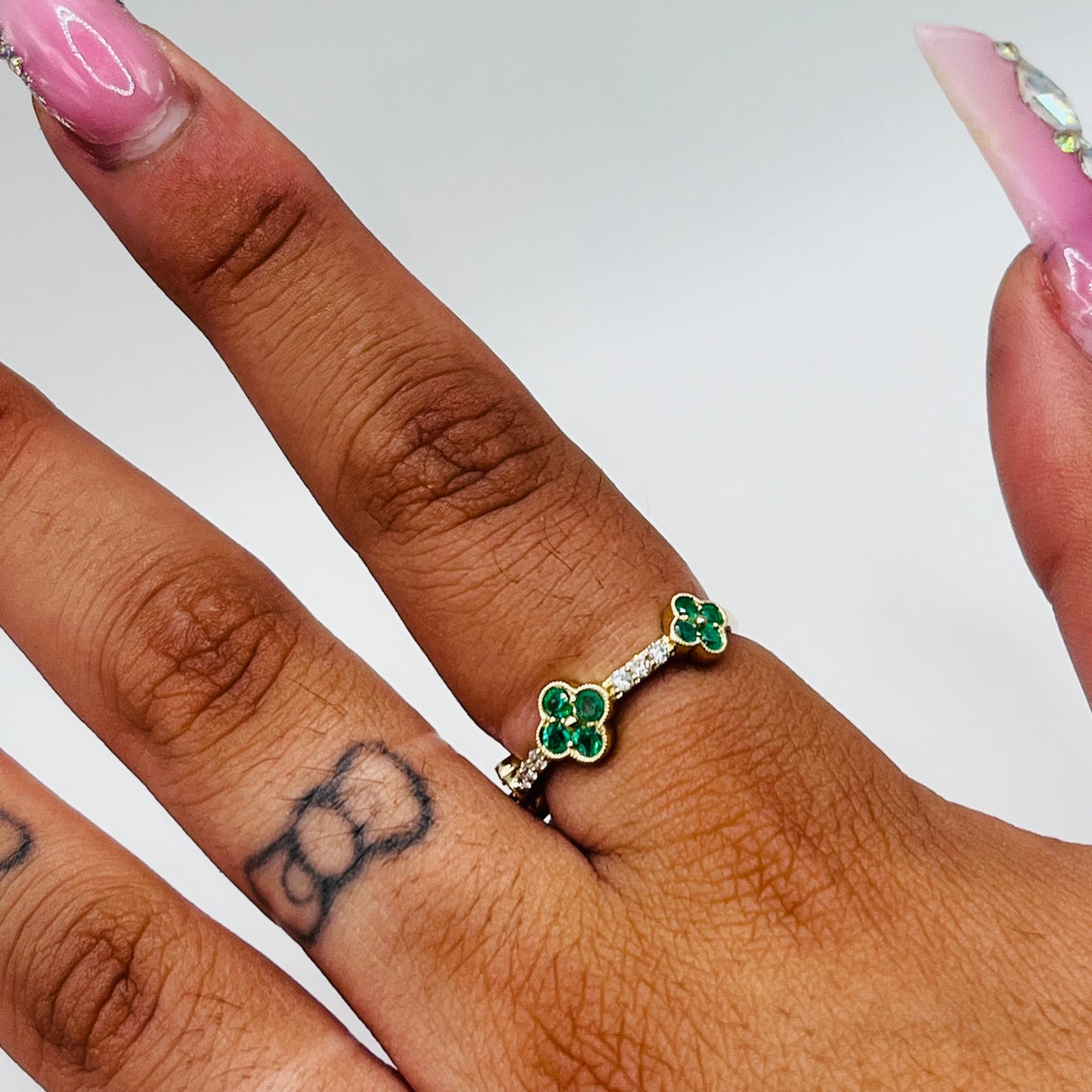 14K Gold Diamond and Emerald Clover Ring